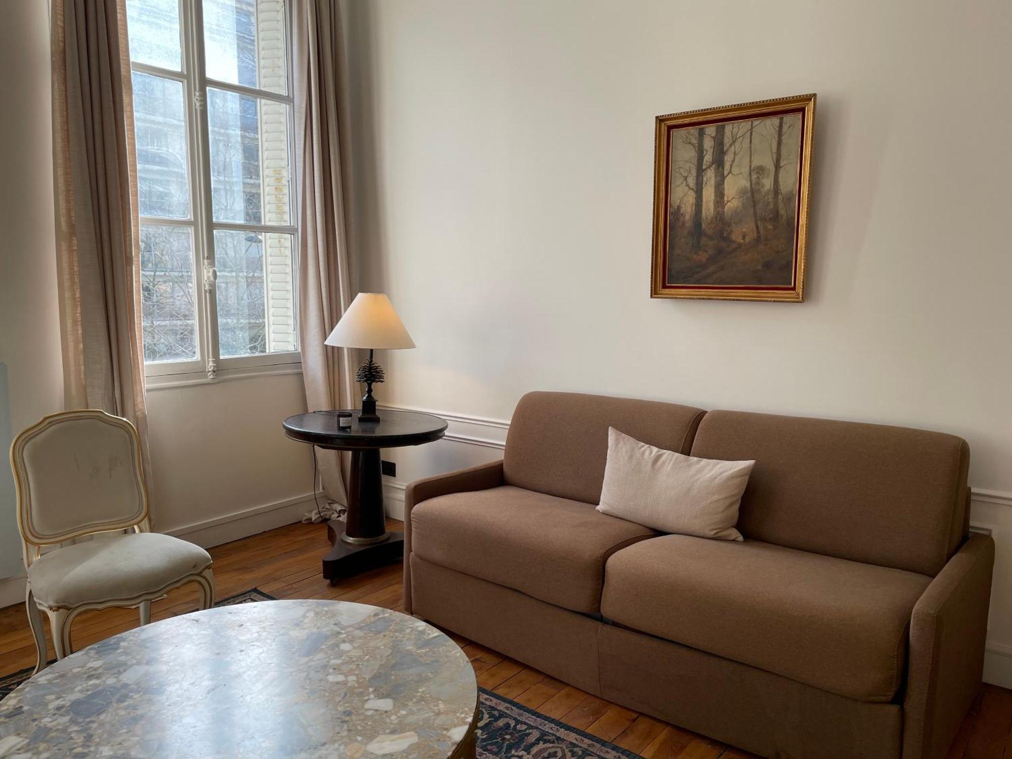 Appartement Paris 7Eme Invalides/ Tour Eiffel 1Er Etage Esterno foto